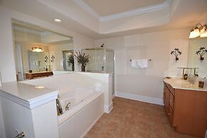 Edgewater Apartment 437