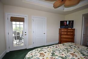 Edgewater Apartment 437