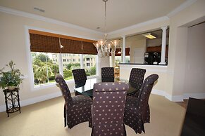 Edgewater Apartment 437