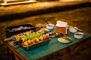 Winterfell The Stay, Unique River Front Resort