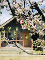 Winterfell The Stay, Unique River Front Resort