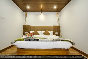 Winterfell The Stay, Unique River Front Resort