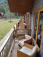 Winterfell The Stay, Unique River Front Resort