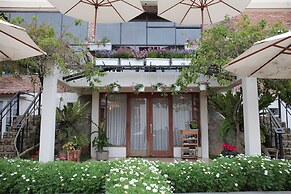 Vi-la Homestay Café