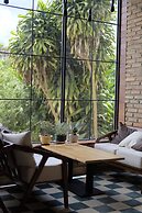 Vi-la Homestay Café