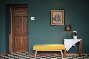 Vi-la Homestay Café