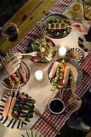 Vi-la Homestay Café