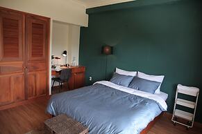 Vi-la Homestay Café