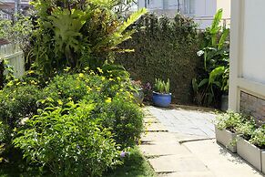 Vi-la Homestay Café