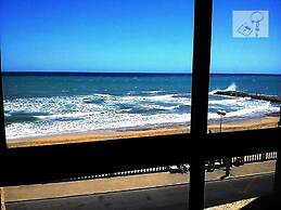2 Bedrooms Beaches View Apartment