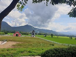 The Moon at Pai