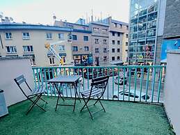 Apartamentos Sky 3000