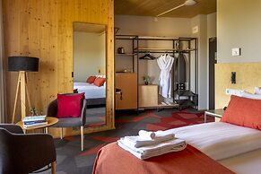 Landhotel - Your link to wonders of Iceland