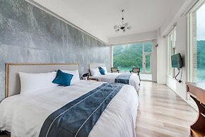 Sun Moon Lake Shui Yang