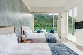 Sun Moon Lake Shui Yang