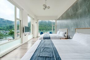 Sun Moon Lake Shui Yang