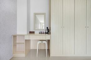 Shui Yang Lakeview House with Elevator