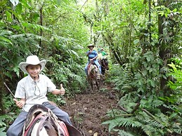 Finca Tres Equis - Farm and Forest