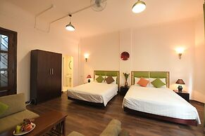 Old Quarter Family Hotel