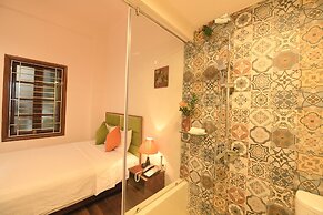 Old Quarter Family Hotel