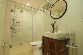 Old Quarter Family Hotel