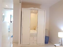 KB Apartments 1 Karon Beach by PHR