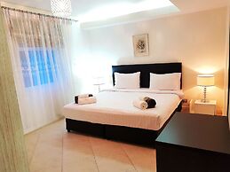 KB Apartments 3 Karon Beach by PHR