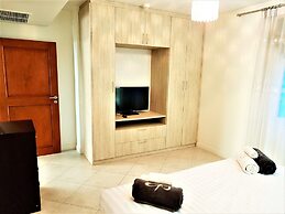 KB Apartments 3 Karon Beach by PHR