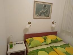 Apartments Country House Stipica