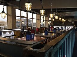 Felix Suiten am Augustusplatz