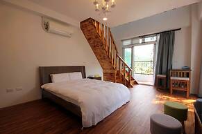 Song Yue Bed & Breakfast