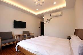 Song Yue Bed & Breakfast