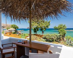 Niki Savvas Studio & Suites