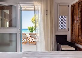 Niki Savvas Studio & Suites