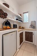 Niki Savvas Studio & Suites