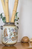 Niki Savvas Studio & Suites