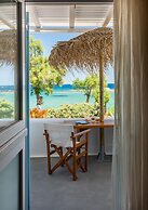 Niki Savvas Studio & Suites