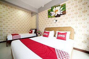 OYO 465 Krung Kao Traveller Lodge