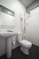 OYO 465 Krung Kao Traveller Lodge