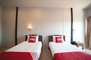 OYO 465 Krung Kao Traveller Lodge