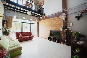 OYO 465 Krung Kao Traveller Lodge