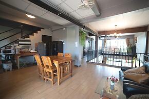 OYO 465 Krung Kao Traveller Lodge