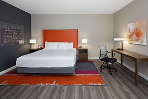 La Quinta Inn & Suites by Wyndham Greensboro Arpt High Point