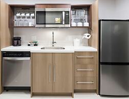 Home2 Suites by Hilton Orlando Airport