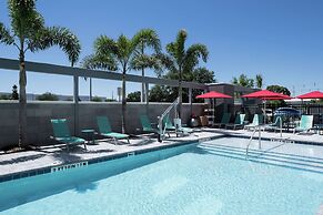 Home2 Suites by Hilton Orlando Airport
