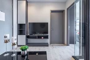 The Base Condo Pattaya by Supee