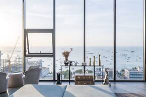 The Base Condo Pattaya by Supee