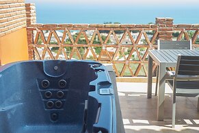 Penthouse M Reserva del Higueron 3 BEDROOMS. TRANSFER to the Beach and