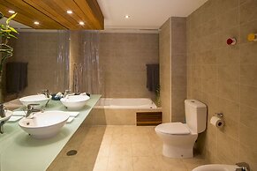 Penthouse M Reserva del Higueron 3 BEDROOMS. TRANSFER to the Beach and