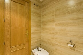 Two rooms Calm and sunny